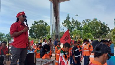 Photo of Tuntut Hak Buruh Perusahaan, FPBM-KASBI Unjuk Rasa di DPRD Kutim
